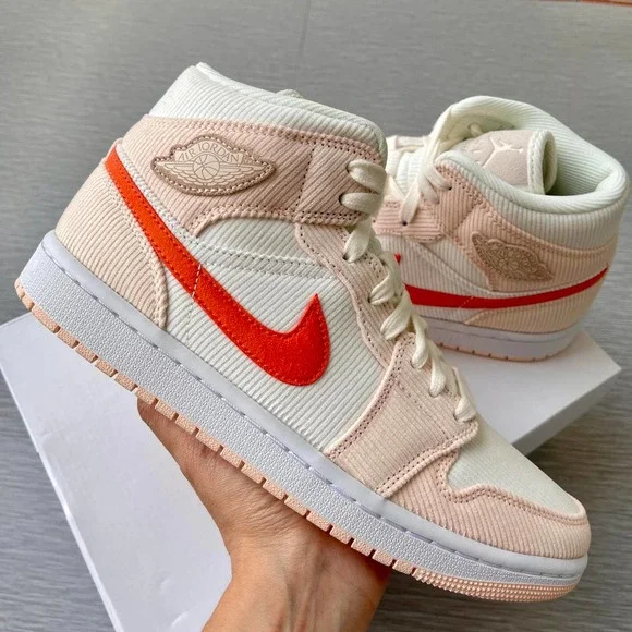 Air jordan 1 mid - Picture 2 of 4